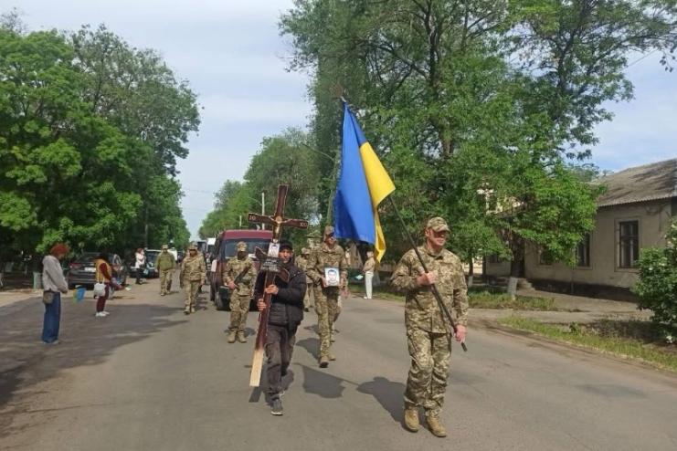 Арцизька громада провела в останню путь Героя Віктора Унтілова