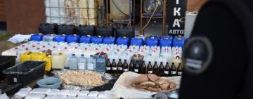 Одна із наймасштабніших спецоперацій: Нацполіція ліквідувала мережу з 17 нарколабораторій та 15 наркоскладів