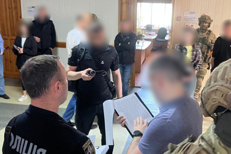 На мільйони гривень і… в розшук: в Україні викривали фінансову аферу нафтогіганта