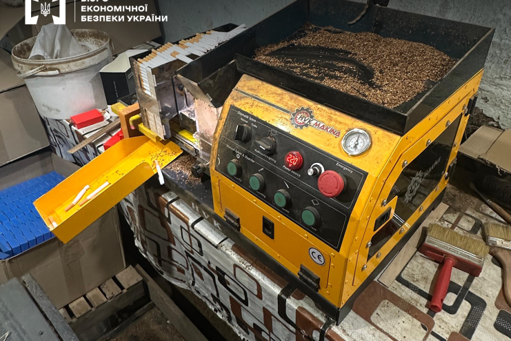 На Болградщині ліквідовано підпільний цех із виготовлення сигарет: вилучено товару на 5,6 млн грн