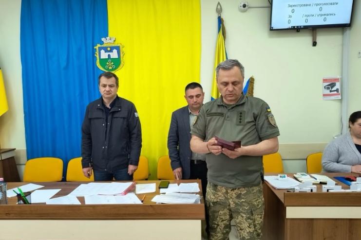 В Татарбунарах орденами «За мужність» ІІІ ступеня (посмертно) були відзначені Ігнатенко Костянтин та Кобзар Олександр