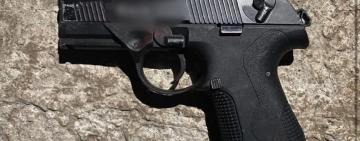 Поліцейські відправили на лаву підсудних жителя Одеського району за стрілянину та побиття сусідів 