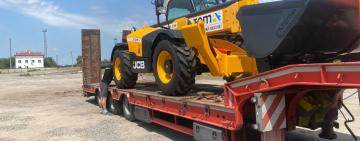 Автопарк Арцизької громади поповнився новим навантажувачем JCB: комунальні служби отримали сучасну техніку