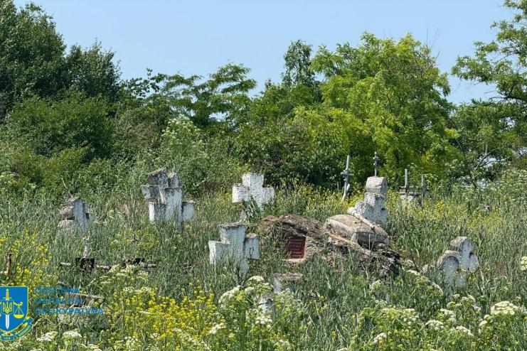 Куяльницьке кладовище: суд зобов’язав Одеську міськраду укласти охоронний договір