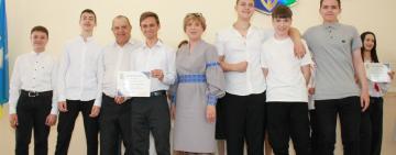 В Арцизькій громаді відзначили талановиту молодь та творчі колективи: понад 260 тисяч гривень — на підтримку культури