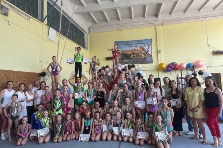 Успіх арцизьких акробатів на всеукраїнському турнірі «Фортеця-2025»