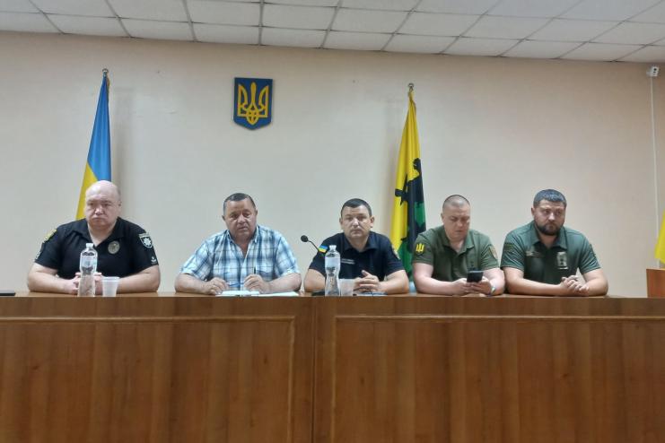 На півдні Одещини готуються до жнив-2025: у Бессарабській селищній раді провели нараду з питань безпеки та організації кампанії