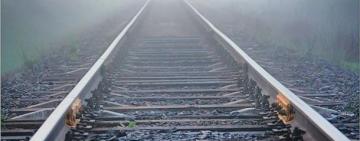 В Одеській області під потягом загинула 17-річна дівчина