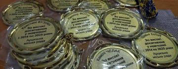 Арцизькі випускники таки отримають медалі: у громаді започатковують власну традицію відзначення найкращих учнів