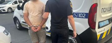 Поліцейські викрили молодика з Березівщини, який привласнював гроші з рахунків військовослужбовців за шахрайською схемою «Дзвінок з банку»