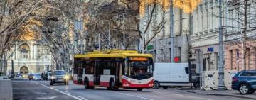 Одеса може щодня зупиняти громадський транспорт для вшанування загиблих захисників: приклад Ізмаїла та Києва