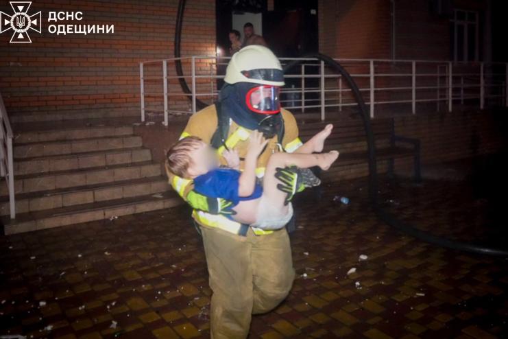 Ворог атакував Одесу та район ударними безпілотниками: є загиблі та постраждалі