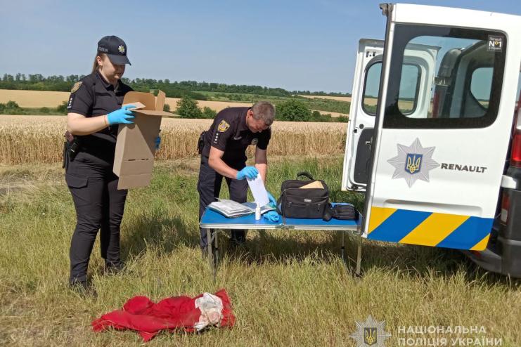 Побив і відволік на дорогу: на Одещині чоловіка підозрюють у жорстокому вбивстві товариша