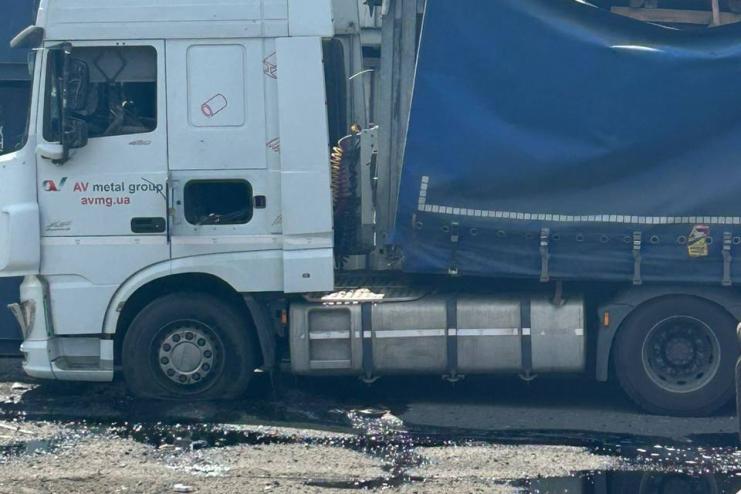Жахлива доба для Одеси: росія тричі за ніч і день атакувала місто, є загиблі та поранені серед цивільних