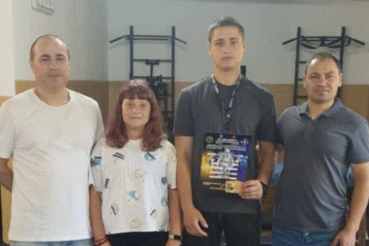 Артем Камаров з Арцизької громади здобув звання кандидата в майстри спорту на всеукраїнських змаганнях з пауерліфтингу