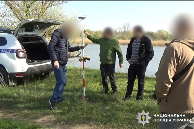 Незаконне землекористування в межах прибережної захисної смуги: фігуранту загрожує до двох років ув’язнення