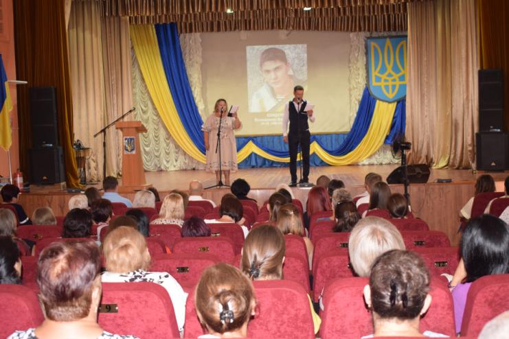 Повага, вдячність і нагороди: у Бессарабській громаді відзначили медиків