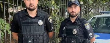 Одеські патрульні оперативно супроводили автомобіль із дитиною, яка потребувала термінової допомоги 