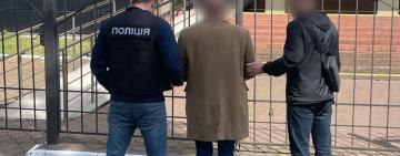 35 тисяч доларів за фіктивну службу та зупинку кримінального переслідування: в Одесі судитимуть 49-річного чоловіка