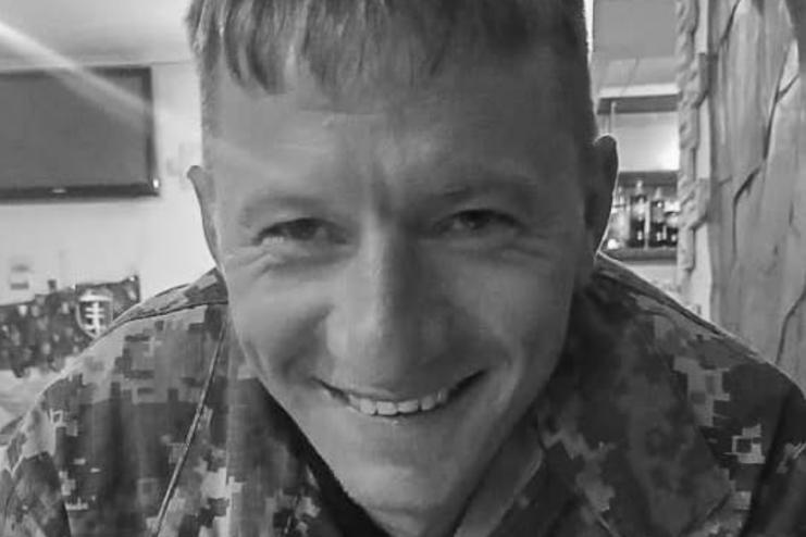 Ізмаїльський район схиляє голови у скорботі: під час виконання бойового завдання загинув солдат Сергій Мельниченко