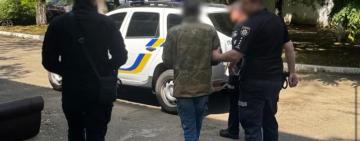 Поліцейські Одеського району відправили на лаву підсудних чоловіка, який спричинив смертельне ножове поранення своєму знайомому 