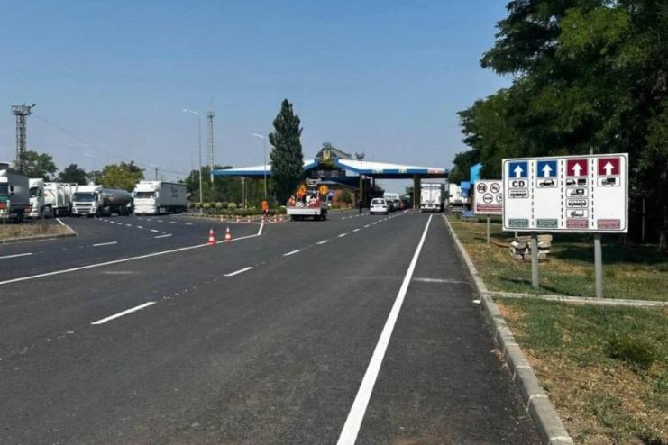 Майже 200 млн грн витратять на ремонт дороги в районі пропускного пункту Старокозаче-Білгород-Дністровський на Одещині