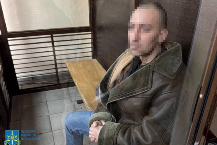 Постануть перед судом троє одеситів, які на замовлення спецслужб рф палили об’єкти Укрзалізниці  