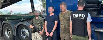 На Одещині викрили батька і сина, які ховали людей у вантажівках для незаконного перетину кордону