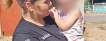 Пішов гуляти, поки сестри спали: поліцейські розшукали зниклого безвісти 2-річного мандрівника