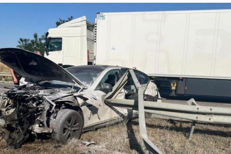 У Березівському районі сталася смертельна аварія: загинула жінка, ще одна постраждала 