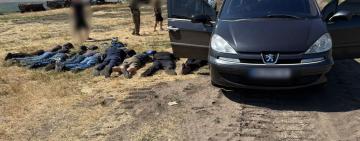 На Одещині незаконна подорож за тисячі доларів обірвалась на під’їзді до кордону