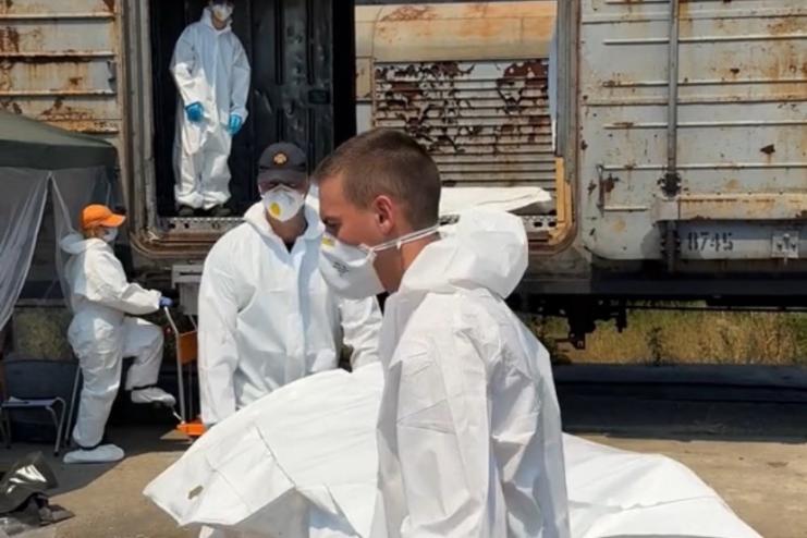 Потяги з тілами загиблих українських військових щодня прибувають до Одеси — The New York Times