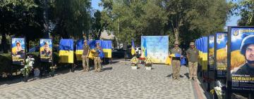 Нові обличчя Героїв на Алеї Слави: Арциз вшанував пам’ять полеглих захисників
