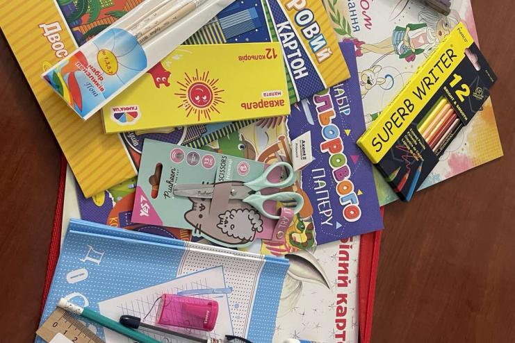 143 першокласники Тарутинської громади отримали подарунки від селищної ради