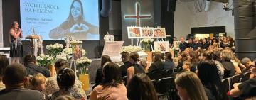 "Зустрінемось на небесах": в Ізмаїлі попрощались із 22-річною Катериною Бойченко