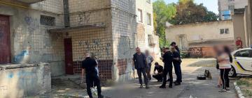 В Одесі затримали жінку, яка викинула новонароджену доньку з вікна гуртожитку