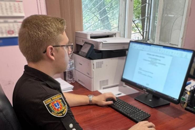 Привласнила майже 400 тис. грн клієнтських заощаджень: в Одесі поліцейські викрили протиправну діяльність співробітниці банку