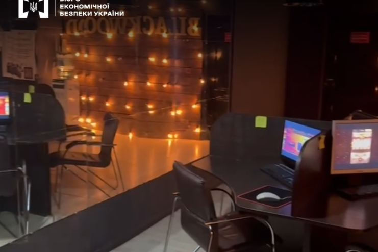В Одесі судитимуть 7 організаторів та адміністраторів мережі нелегальних гральних закладів — БЕБ