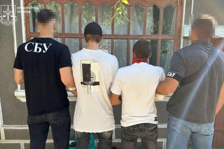 Ворог використовував цивільних для диверсій на Укрзалізниці: на Одещині під вартою вже 8 підозрюваних