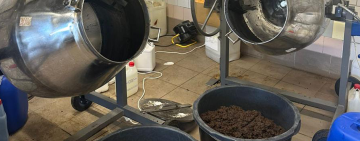 В Одесі викрили підпільне виробництво кальянного тютюну на 18 мільйонів гривень