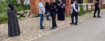 Молодика з Одещини засудили до 10 років ув’язнення за жорстоке вбивство жінки, яка опікувалася ним як матір