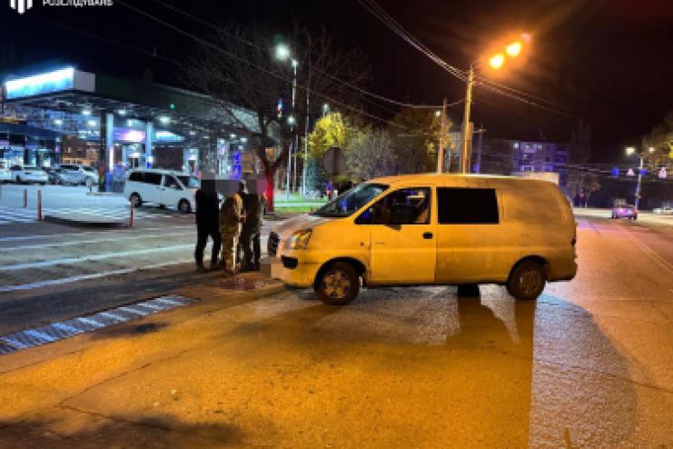 В Одесі поліцейський у стані сп’яніння погрожував зброєю військовим з ТЦК: розслідування веде ДБР