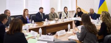 Мінсоцполітики та ООН переписують правила для жертв насильства