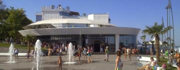 Суд арештував будівлю одеського дельфінарію через борги перед міською радою