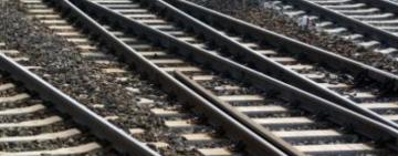 Поліцейські встановлюють обставини загибелі жінки на залізниці в Одесі