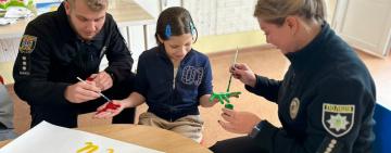 Добро, що долає кілометри: ювенальні поліцейські Одещини та діти двох областей створили міст дружби й підтримки