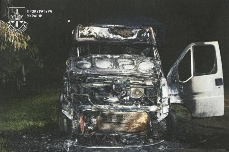 На Одещині молодик, який на замовлення ворога підпалив авто військових, постане перед судом