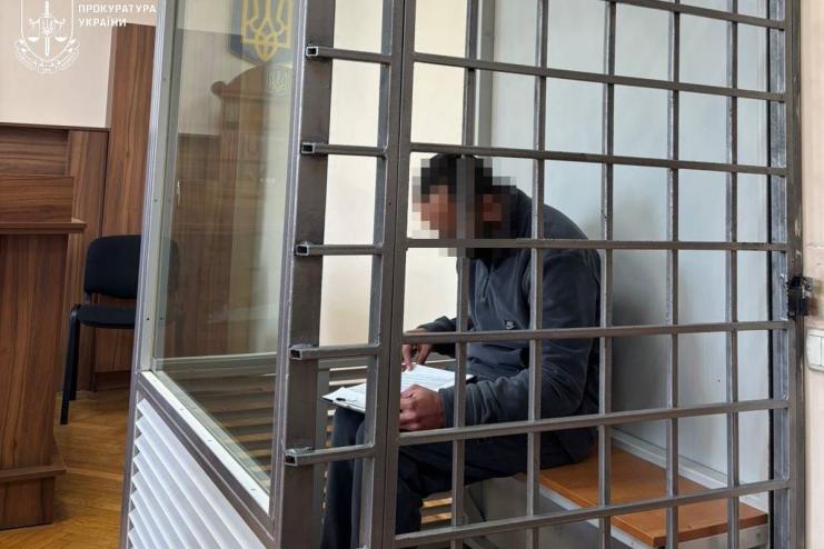 Одеська прокуратура вимагатиме найсуворішого покарання для  нелюда, який роками ґвалтував 7-річну племінницю 