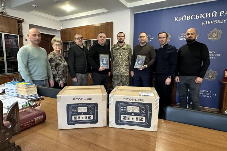 Судді Київського районного суду Одеси підтримують військових: чергова партія допомоги передана на фронт