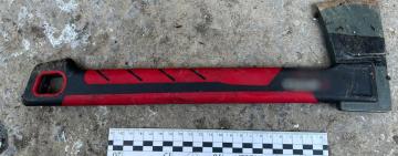 В Ізмаїлі перед судом постане чоловік, який намагався вбити свого знайомого сокирою